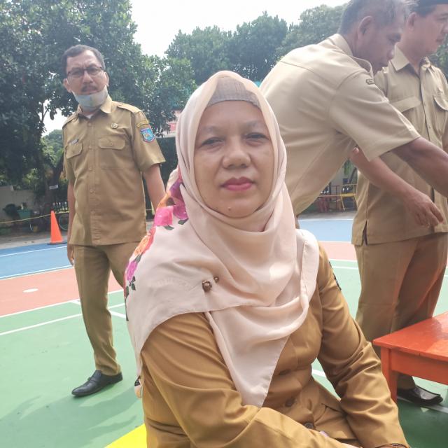 Rina Cahyana, S.Pd
